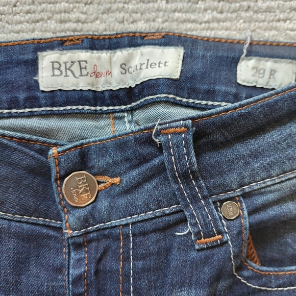 BKE (The Buckle) Scarlett Denim Jeans - Picture 10 of 12